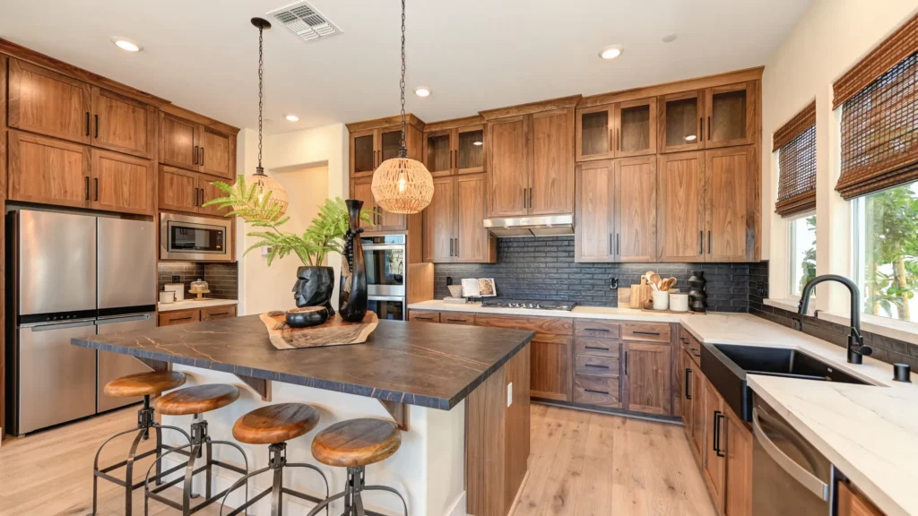 Standard Overlay | Shaker Door | Natural