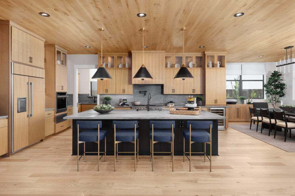 Euro-Americano | Brookhurst Door | Natural